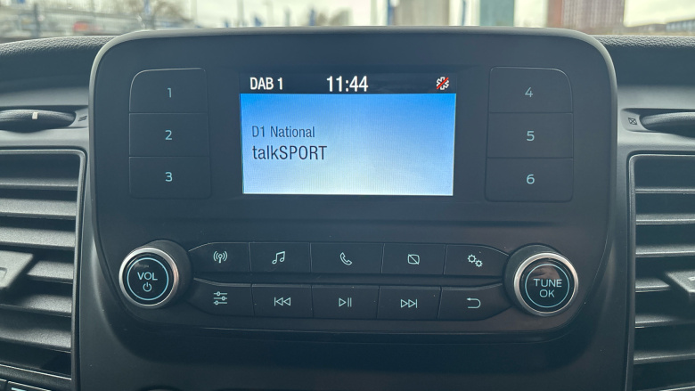 Ford Transit Custom 300 L1 Diesel Fwd 2.0 EcoBlue 105ps Low Roof D/Cab Leader Van